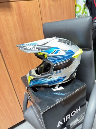 Casco Airoh Motocross