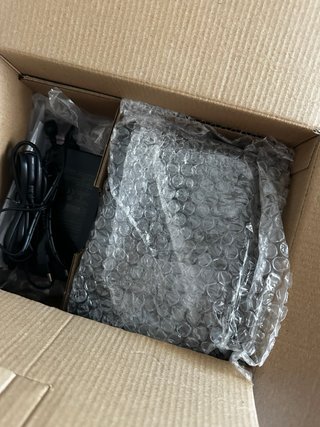 Impresora Canon Selphy CP1300 usada en una ocasion