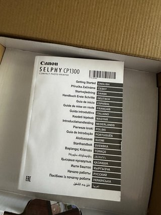 Impresora Canon Selphy CP1300 usada en una ocasion