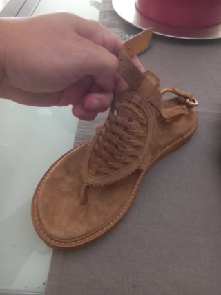 Sandalias efecto ante marrón