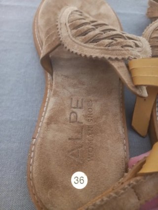 Sandalias efecto ante marrón