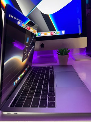 Macbook Air 13' Chip M1 8GB
