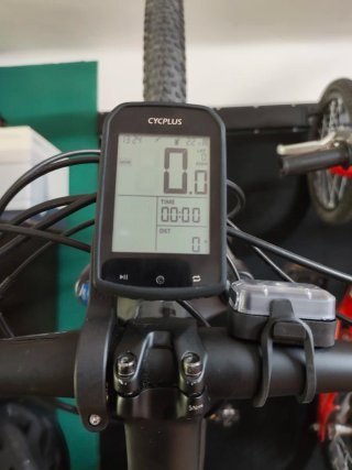 Ciclocomputador Cycplus M1