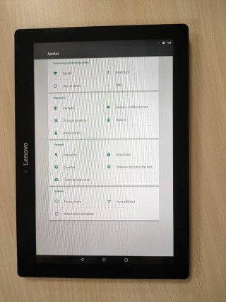Tablet Lenovo 10.1 16GB 2GB RAM Quad-Core