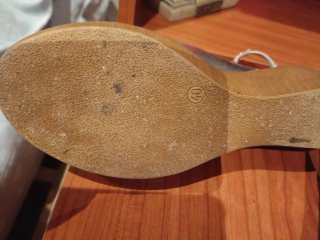 Sandalias con lazo y puntera abierta