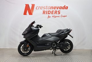 Yamaha TMAX 560
