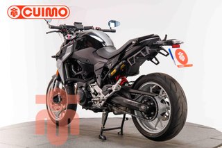BMW F 900 R
