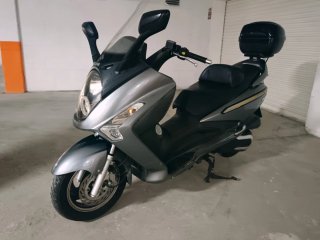 SYM GTS 250CC Scooter Gris
