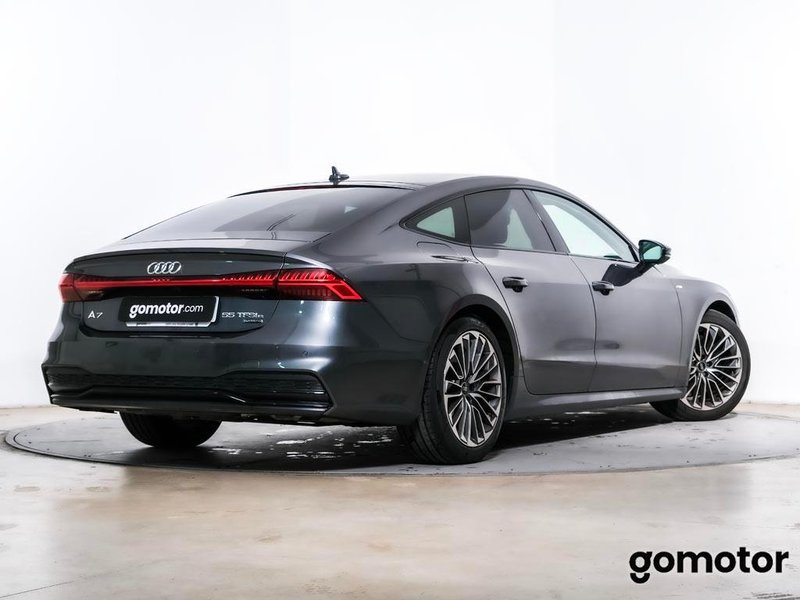 Audi A7 2022, foto 2