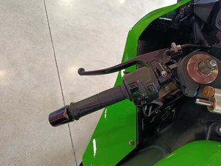 KAWASAKI Ninja ZX-10R
