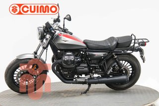 MOTO GUZZI V9 BOBBER