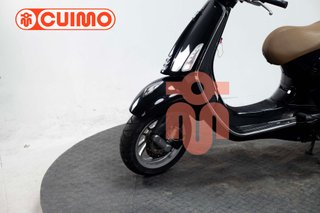 VESPA PRIMAVERA 125