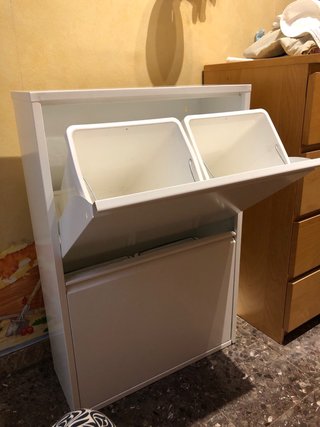 Armario metálico 4 cubos reciclaje