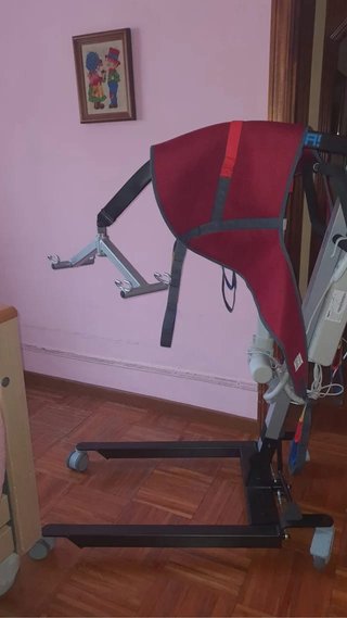 Grúa eléctrica para enfermos - Arnés incluido