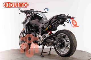BMW F 900 R
