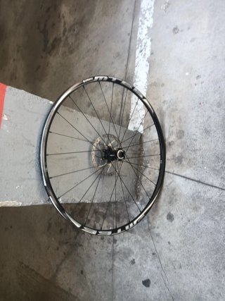 Rueda de Bicicleta con Disco Shimano