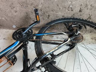 Bicicleta junior BH,hasta 155/160 cm de altura