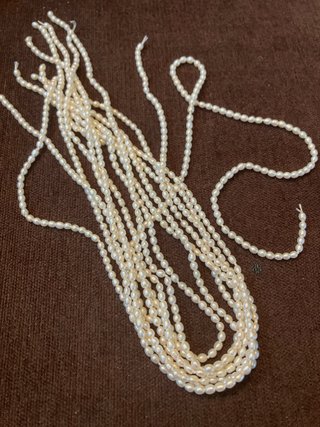 Collar de perlas de rio 8 hilos