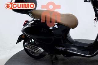 VESPA PRIMAVERA 125