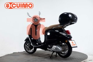 VESPA PRIMAVERA 125