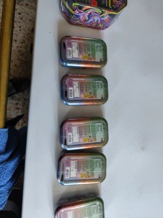 Lote 6 latas Pokémon