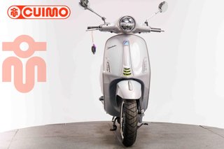 VESPA PRIMAVERA 125