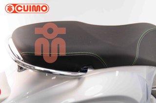 VESPA PRIMAVERA 125