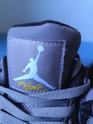 Sneakers Jordan 4 Cool Grey Taglia 42