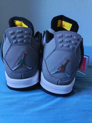 Sneakers Jordan 4 Cool Grey Taglia 42