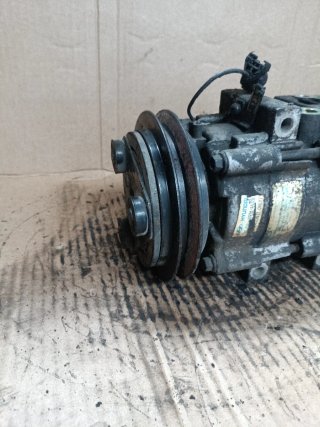Compresor Hyundai H1 977014A370