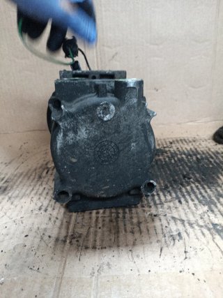 Compresor Hyundai H1 977014A370