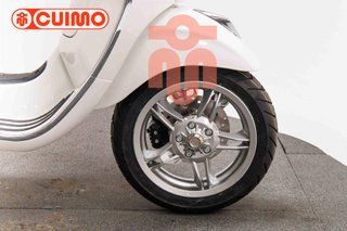 VESPA PRIMAVERA 125