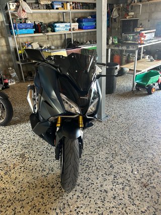 Honda Forza 750 - 9800 km