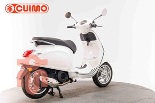 VESPA PRIMAVERA 125