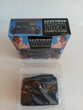 Walkman Lloytron W177 Stereo Cassette Player