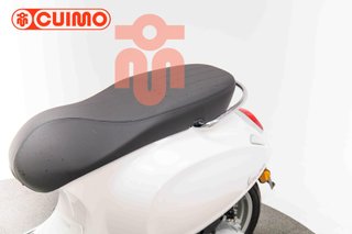 VESPA PRIMAVERA 125