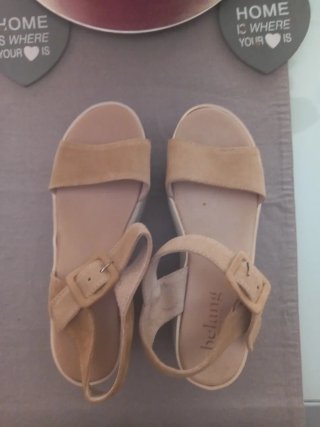 Sandalias plataforma ante beige