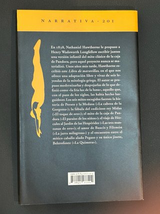 Libro de maravillas : para niñas y niños