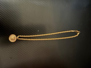 Collar bañado en oro con