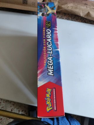 Colección Pokémon Mega-Lucario EX
