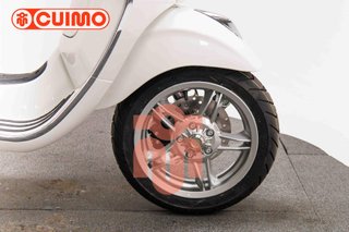 VESPA PRIMAVERA 50