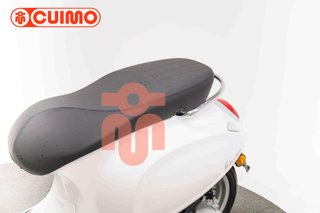VESPA PRIMAVERA 50
