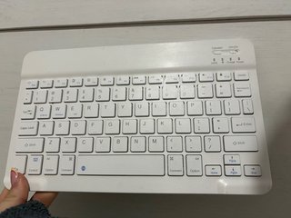 Teclado Inalámbrico Blanco Para tablet o movil
