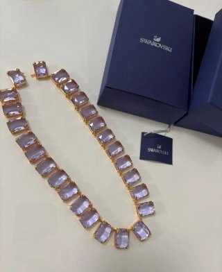 Collar Swarovski Millenia Morado Dorado