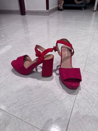 Sandalias tacón rojas talla 37