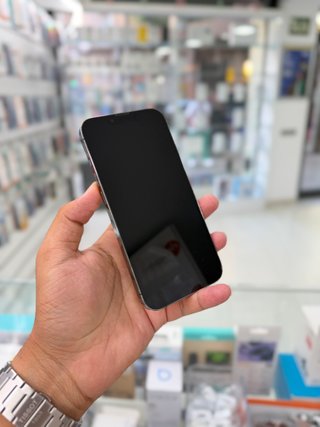 iPhone 13 Pro 256GB semi nuevo
