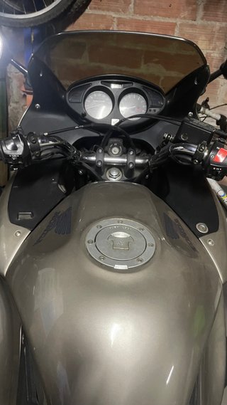 Honda Deauville 650 - 7500 km reales 628 860 313
