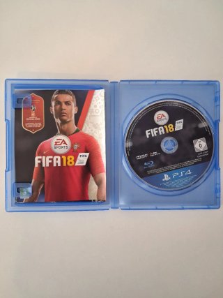 FIFA 18 PS4 + Steelbook