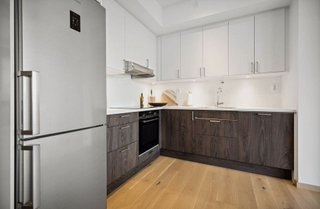 Apartament modern și luminos, gata de mutare.