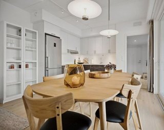 Apartament modern și luminos, gata de mutare.